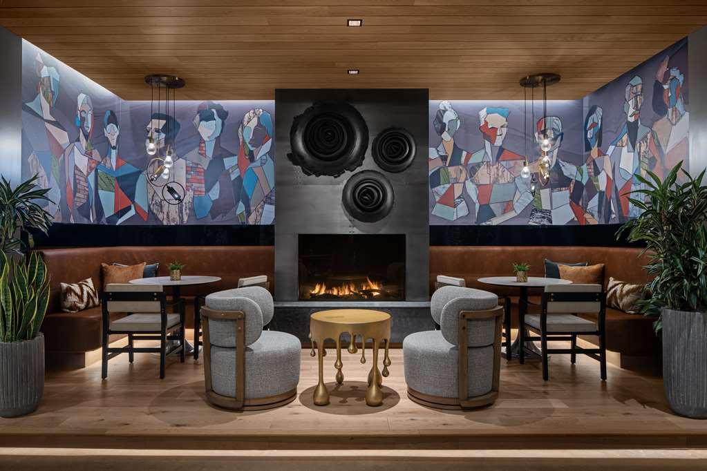 West & Main Philadelphia, Tapestry Collection 4*